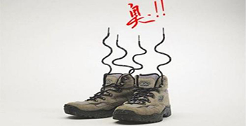防霉劑廠家告訴你鞋子異味的產生途徑！